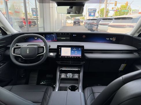 New 2026 Lincoln Nautilus Premier w/ Equipment Group 102A AWD/4WD image 10