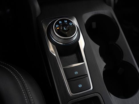 Used 2025 Ford Escape Platinum image 22