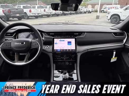 New 2025 Jeep Grand Cherokee L Limited image 20