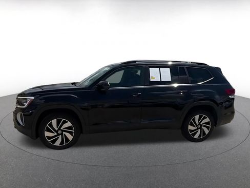 Used 2026 Volkswagen Atlas SE AWD/4WD image 8