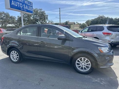 Used 2019 Chevrolet Sonic LT w/ Convenience Package image 1