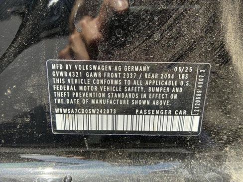 Used 2025 Volkswagen GTI SE FWD image 15