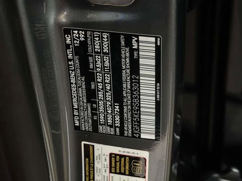Certified 2025 Mercedes-Benz GLS 450 4MATIC image 19