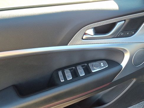 Used 2023 Genesis G70 2.0T w/ Sport Prestige Package image 11