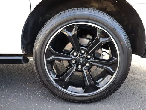 Used 2024 Ford Expedition Max Limited AWD/4WD image 16