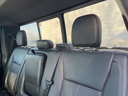 Used 2020 Ford F150 Lariat w/ Equipment Group 502A Luxury image 8