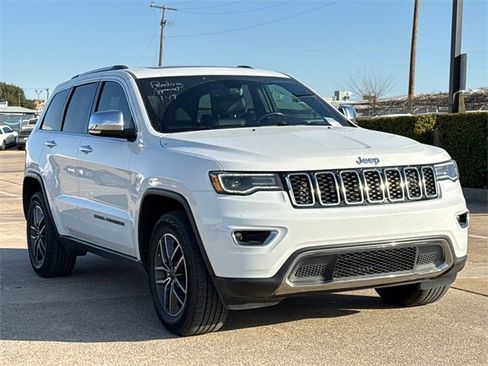 Used 2020 Jeep Grand Cherokee Limited w/ Premium Lighting Group image 2