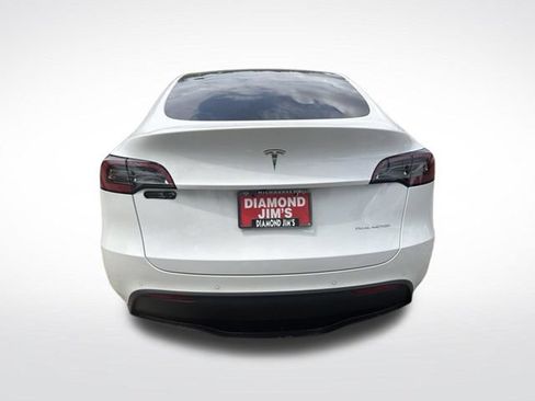 Used 2021 Tesla Model Y Long Range AWD/4WD image 4