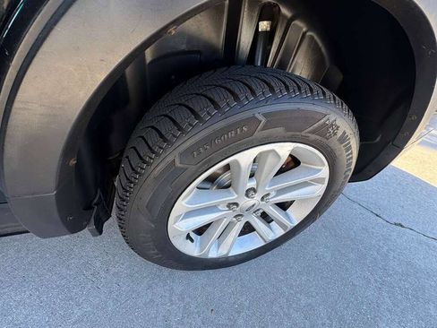 Used 2014 Ford Explorer XLT w/ Equipment Group 202A image 15