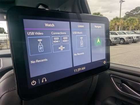 Used 2021 Chevrolet Tahoe RST w/ Luxury Package image 17