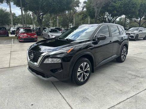 Used 2023 Nissan Rogue SV FWD image 39