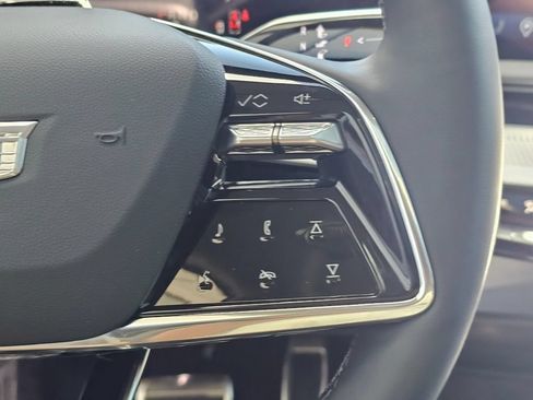 New 2026 Cadillac Optiq Luxury 1 RWD image 25