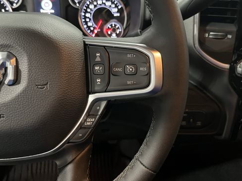 Used 2025 RAM 3500 Big Horn image 22