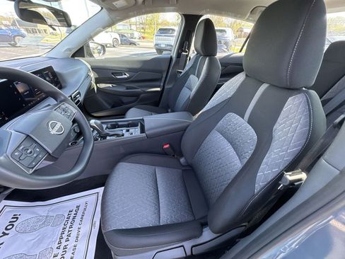 New 2026 Nissan Sentra SV FWD image 11