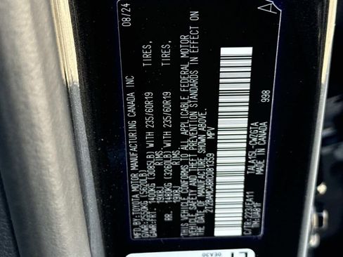 Used 2024 Lexus RX 350 Premium w/ Accessory Package (Z1) image 31