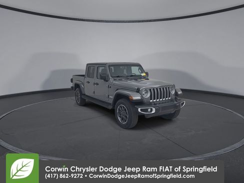 Certified 2022 Jeep Gladiator Overland w/ Popular Equipment Package image 5