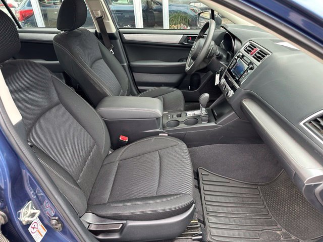 Used 2019 Subaru Outback 2.5i AWD/4WD image 12