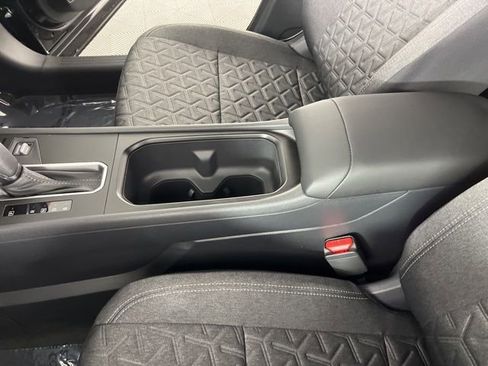 New 2026 Nissan Kicks SV image 27