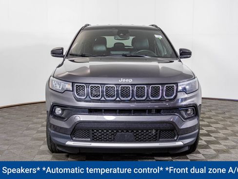 Used 2023 Jeep Compass Limited AWD/4WD image 12