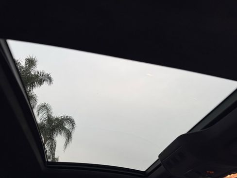 Used 2017 BMW 640i Coupe image 22