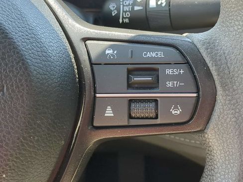 Used 2023 Honda Accord EX image 17