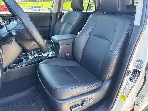 Used 2024 Toyota 4Runner TRD Pro AWD/4WD image 7