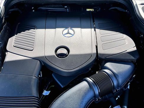 Used 2025 Mercedes-Benz GLE 350 4MATIC image 32