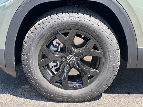 New 2026 Volkswagen Atlas Peak Edition AWD/4WD image 6
