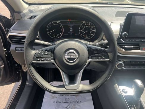 Used 2026 Nissan Altima 2.5 SV AWD/4WD image 17