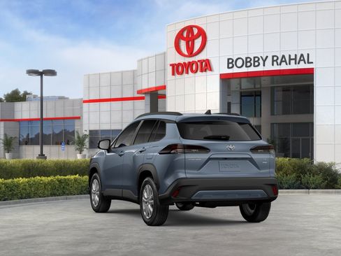 New 2026 Toyota Corolla Cross LE w/ Cold Weather Package AWD/4WD image 7