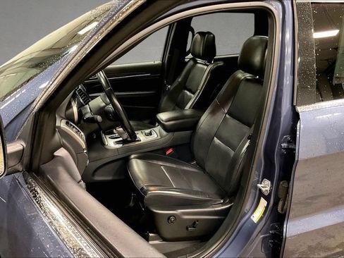 Used 2020 Jeep Grand Cherokee Limited w/ Luxury Group II AWD/4WD image 21