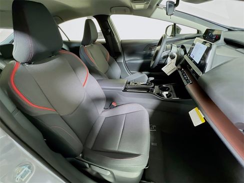 New 2026 Toyota Prius Plug-In Hybrid image 23