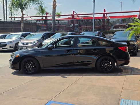 Used 2022 Honda Civic Sport image 9