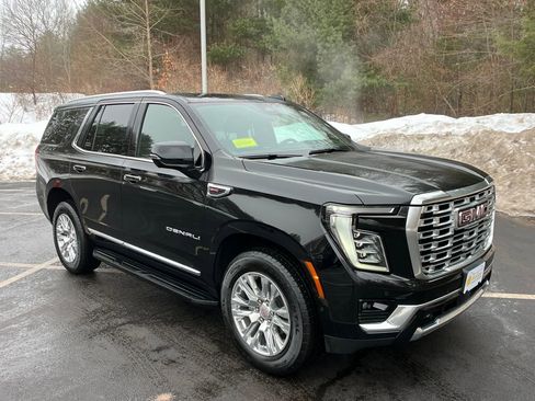 Used 2025 GMC Yukon Denali image 7