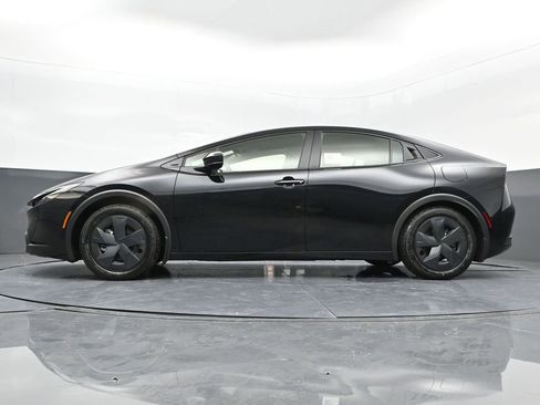 New 2026 Toyota Prius Plug-In Hybrid image 23