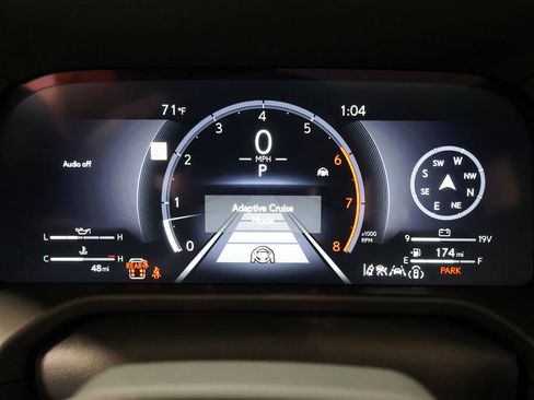 Used 2026 Lexus GX 550 w/ Accessory Package (2T) image 29