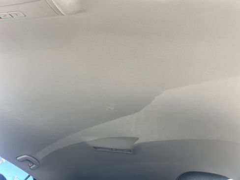 Used 2019 Volkswagen Atlas SE image 28