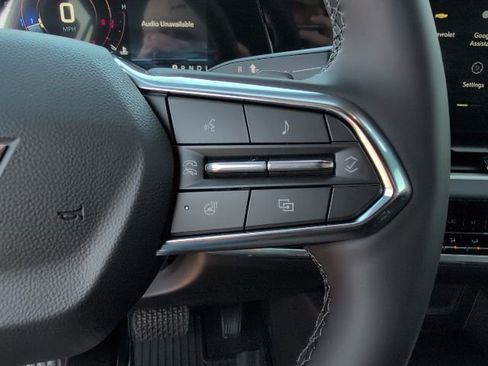 New 2026 Chevrolet Equinox LT w/ LPO, Floor Liner Package image 17