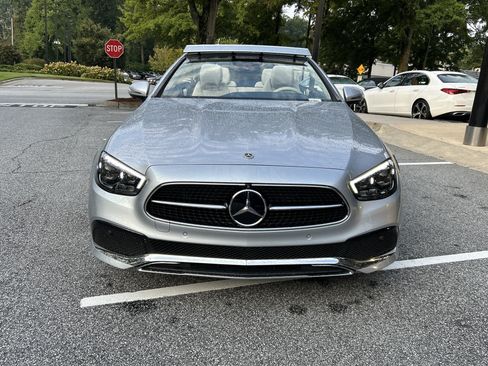 Used 2023 Mercedes-Benz E 450 Cabriolet image 5
