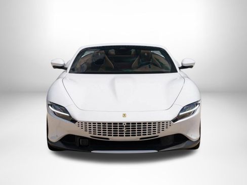 Used 2024 Ferrari Roma Spider RWD image 7