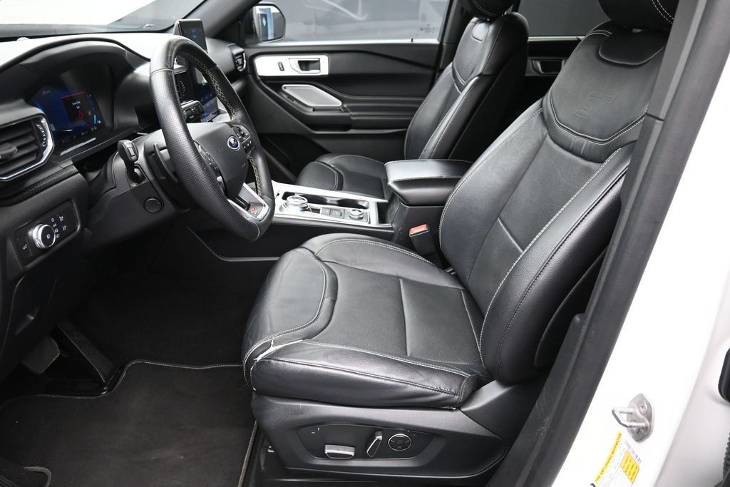 Used 2020 Ford Explorer ST w/ ST High-Performance Pack AWD/4WD image 20