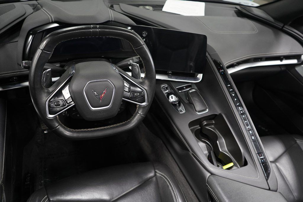 Used 2024 Chevrolet Corvette Stingray Convertible w/ 1LT RWD image 10