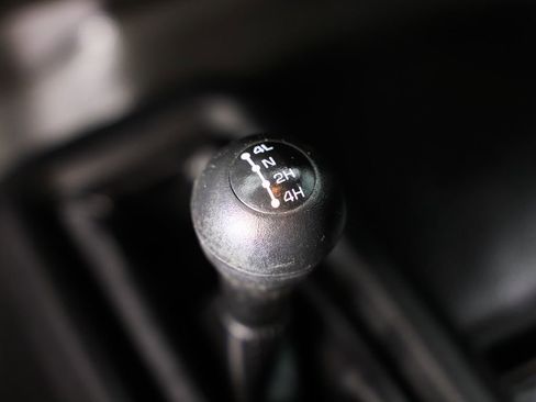 Used 2024 RAM 2500 Tradesman w/ Chrome Appearance Group image 29