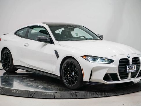 Used 2024 BMW M4 Competition image 5