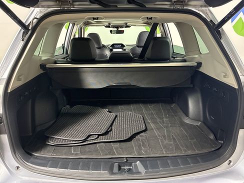 Used 2022 Subaru Forester Touring AWD/4WD image 30