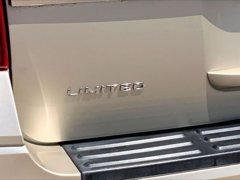 Certified 2017 Ford Expedition Limited w/ Equipment Group 301A RWD image 10