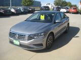 Used 2020 Volkswagen Jetta SE w/ SE Cold Weather Package image 4