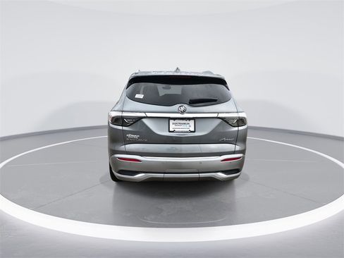 Used 2023 Buick Enclave Avenir w/ Avenir Technology Package image 7