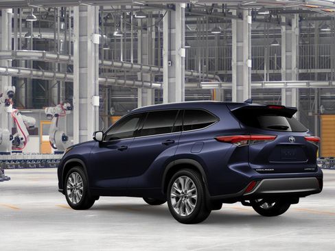 New 2026 Toyota Highlander Limited image 6