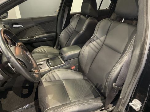 Used 2023 Dodge Charger R/T w/ Blacktop Package RWD image 17